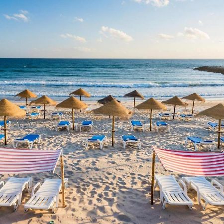 Front Beach Costa Caparica Lisbon 卡帕里卡海岸 外观 照片