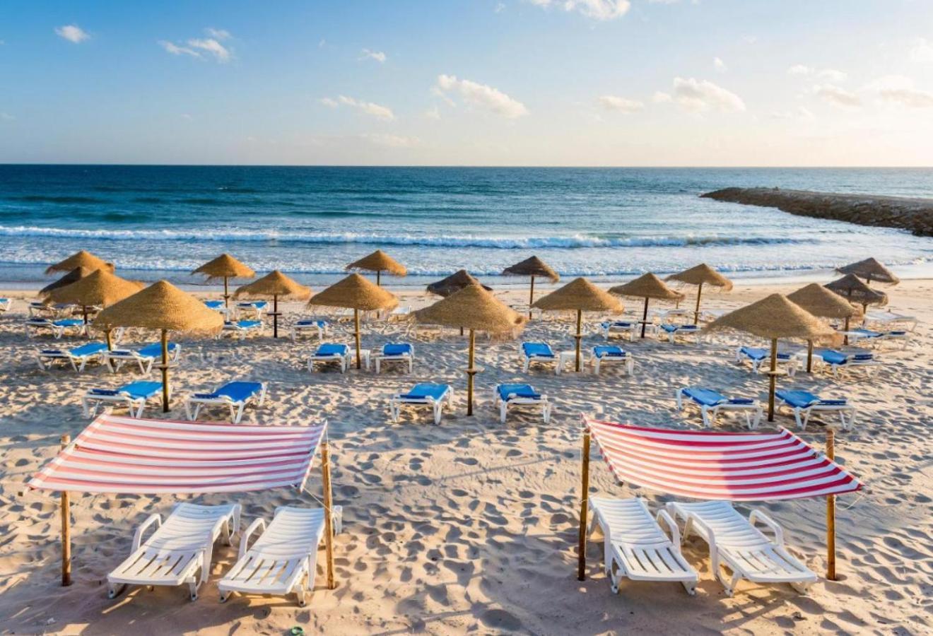 Front Beach Costa Caparica Lisbon 卡帕里卡海岸 外观 照片